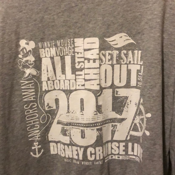 Minnie Mouse Disney cruise line 2017 hoodie. - Picture 6 of 7